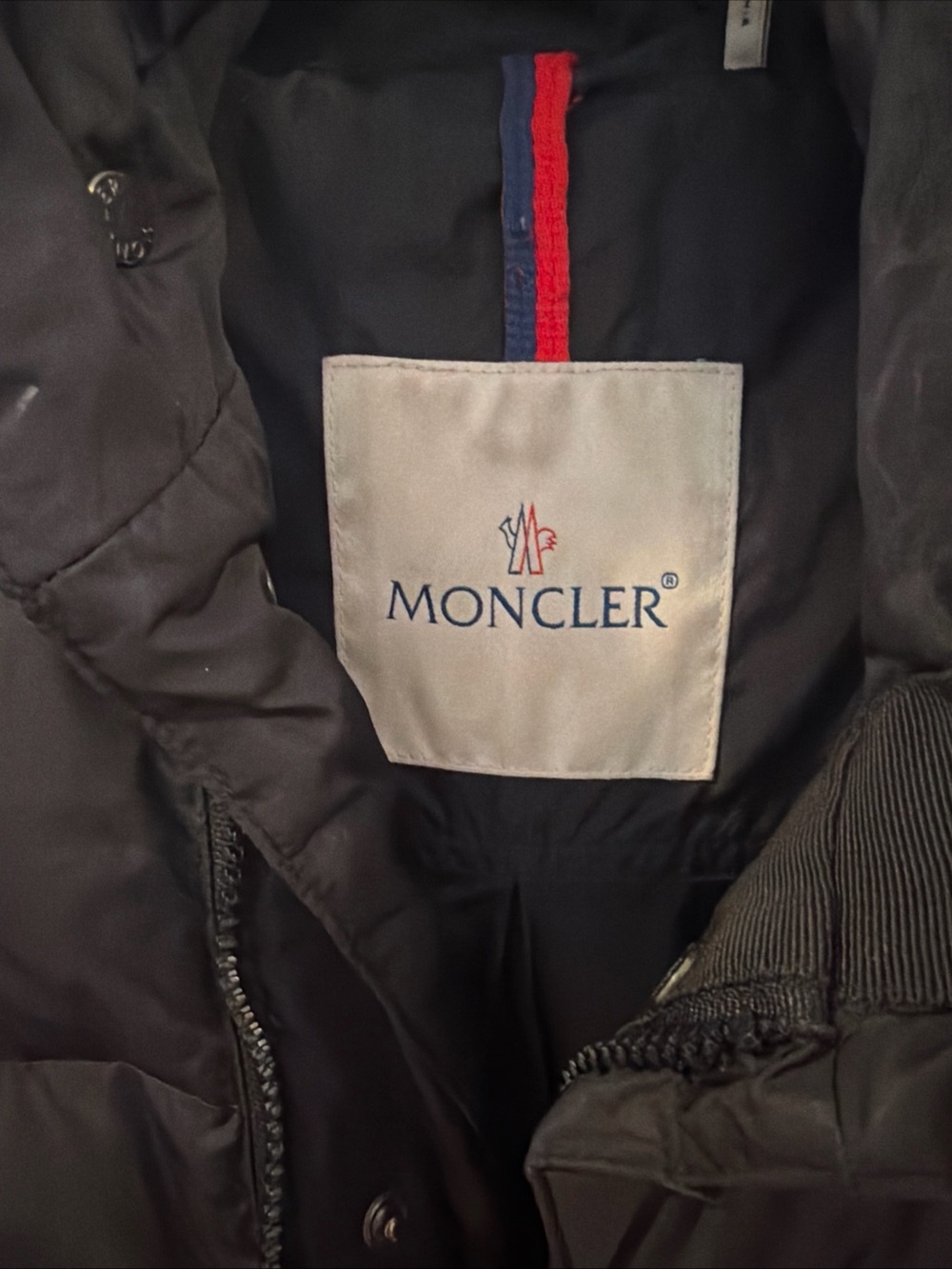 Moncler Black Ruffle-Hem Puffer Jacket - Picture 9 of 12